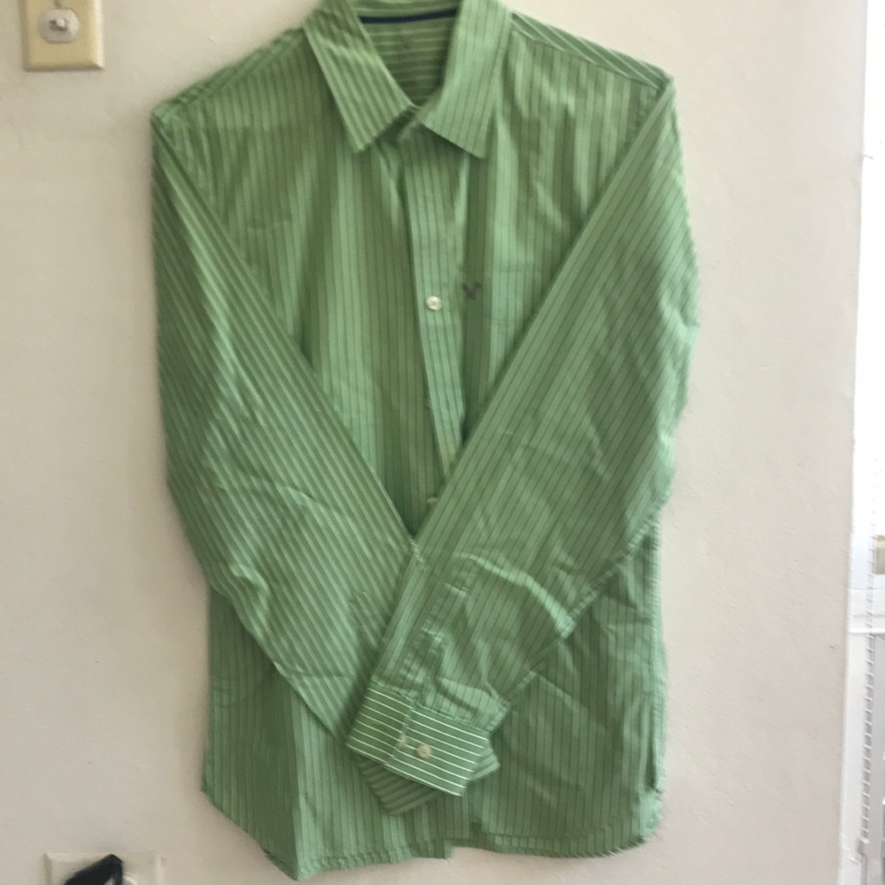 Green American Eagle long sleeve button shirt